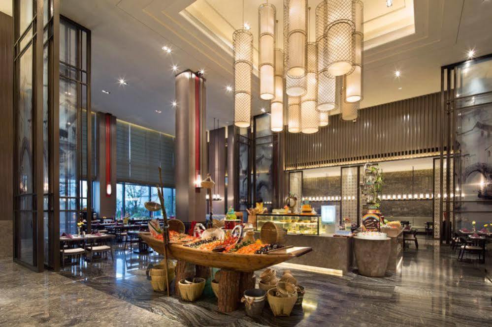 Wanda Realm Yiwu Hotel Yiwu  Exterior photo
